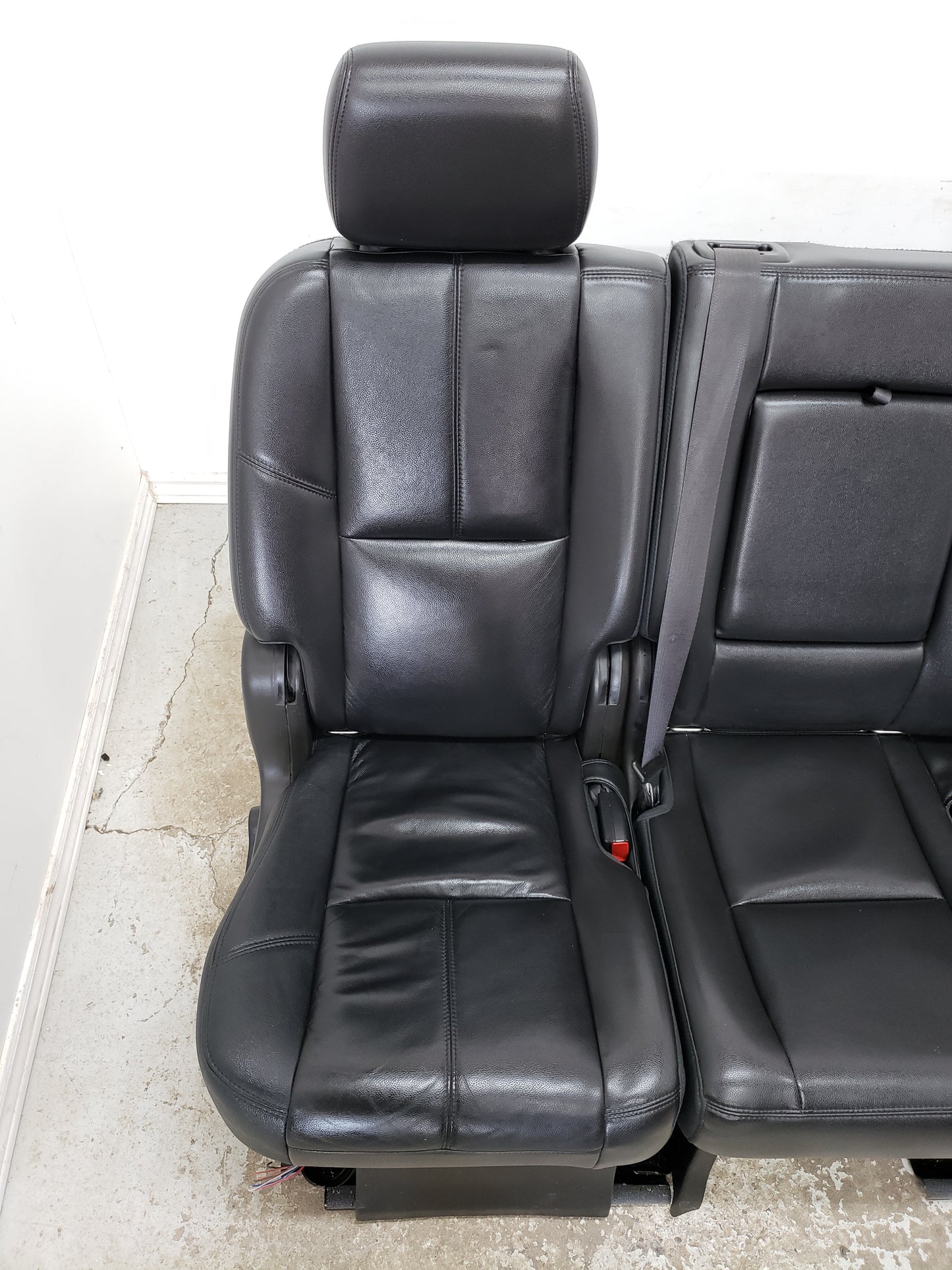 Suburban 2007-14 Yukon Tahoe XL 2nd second Row Bench Truck Seat Escalade Denali