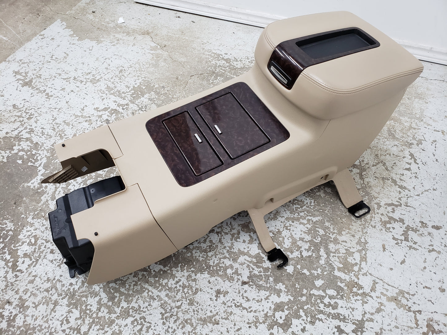 Escalade Chev Truck Silverado TAN LEATHER Seats Console Sierra Cadillac Yukon Tahoe