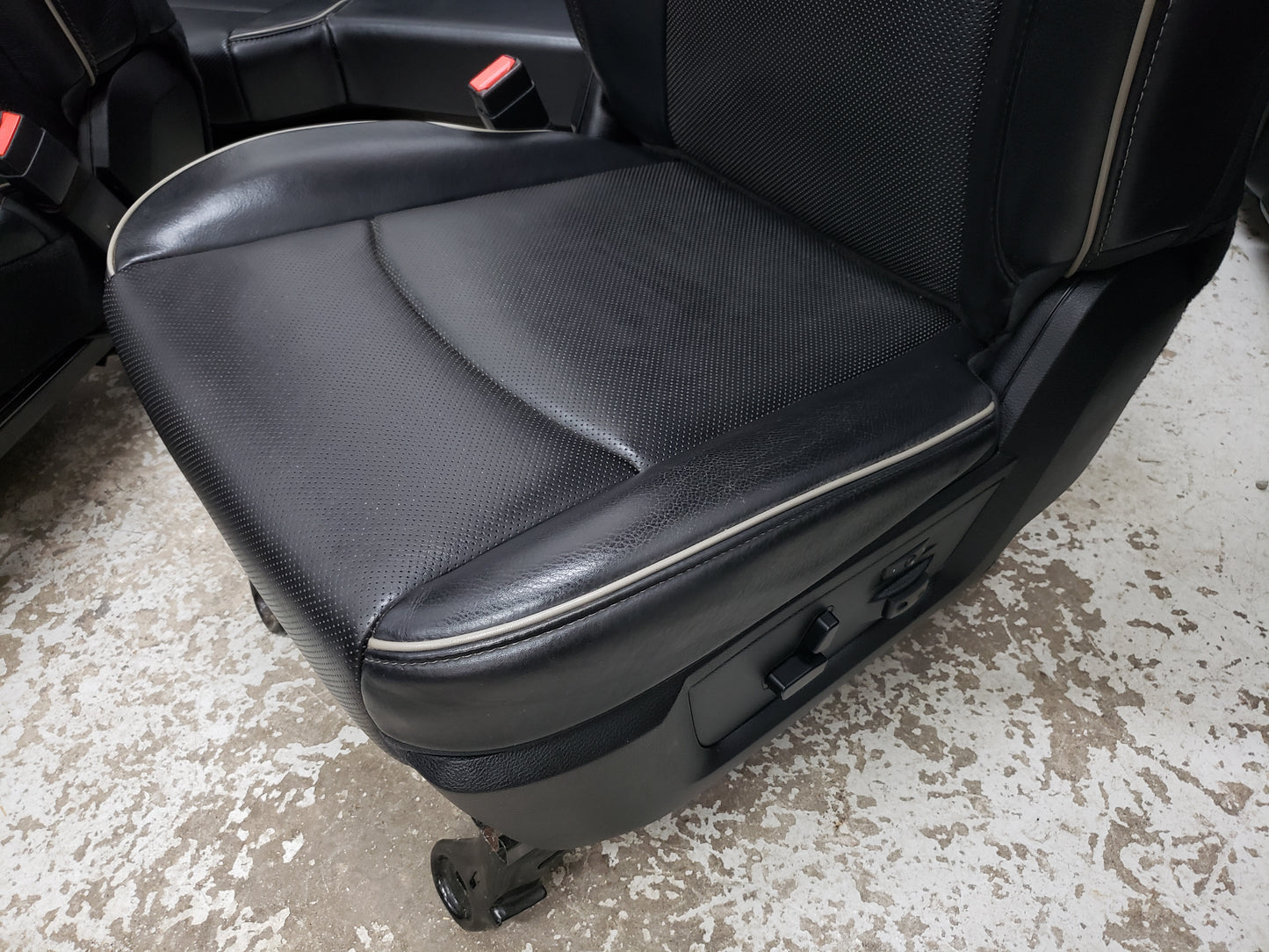 Dodge Ram 2015 Laramie Limited BLACK LEATHER Truck Seats Interior