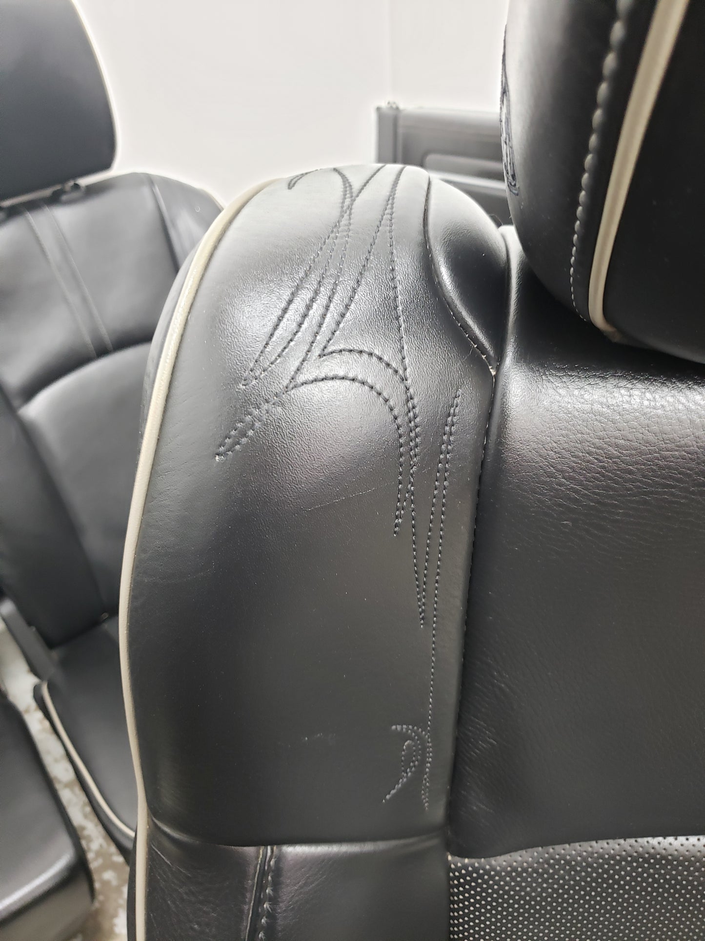 Dodge Ram 2015 Laramie Limited BLACK LEATHER Truck Seats Interior