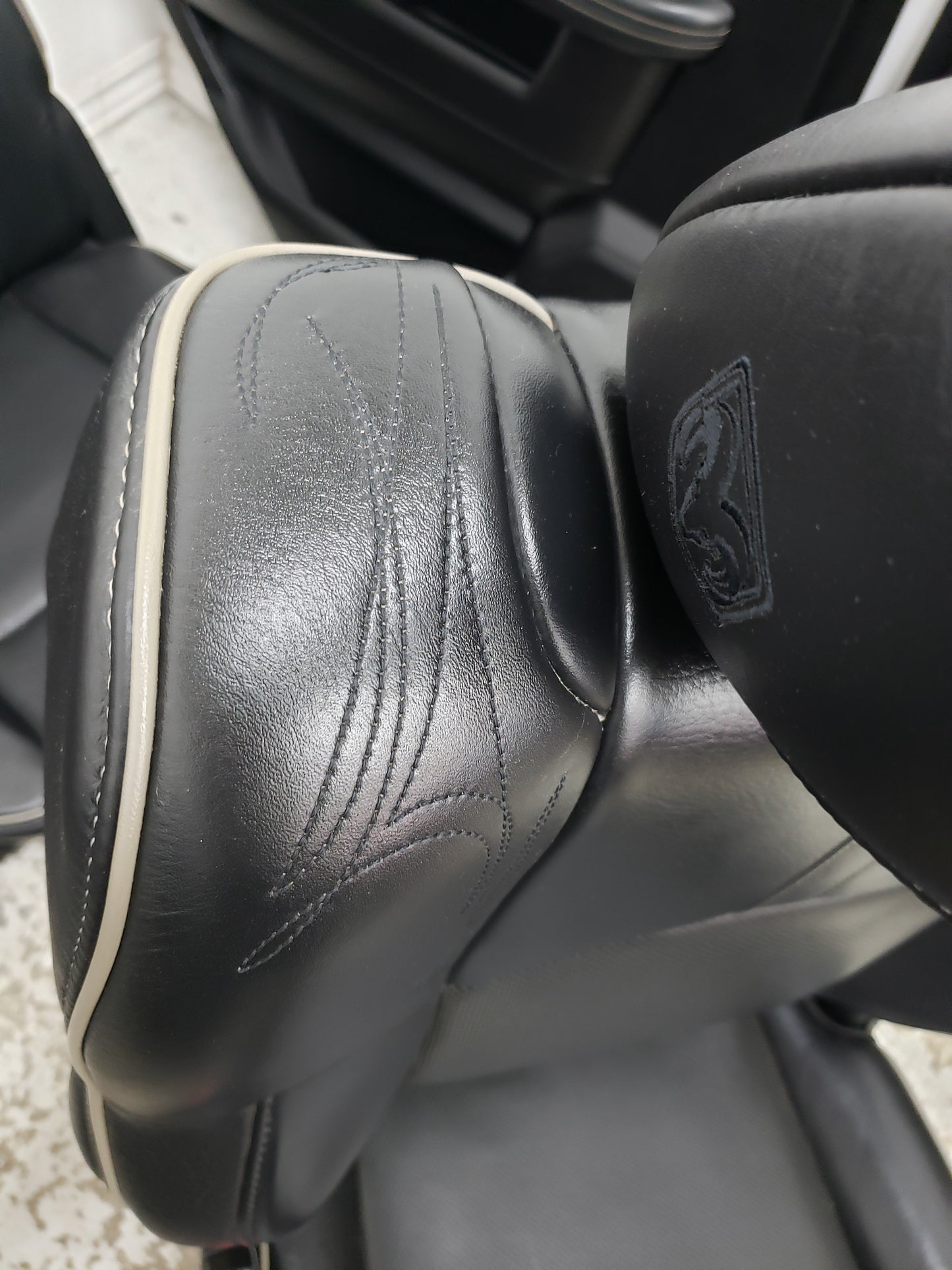 Dodge Ram 2015 Laramie Limited BLACK LEATHER Truck Seats Interior