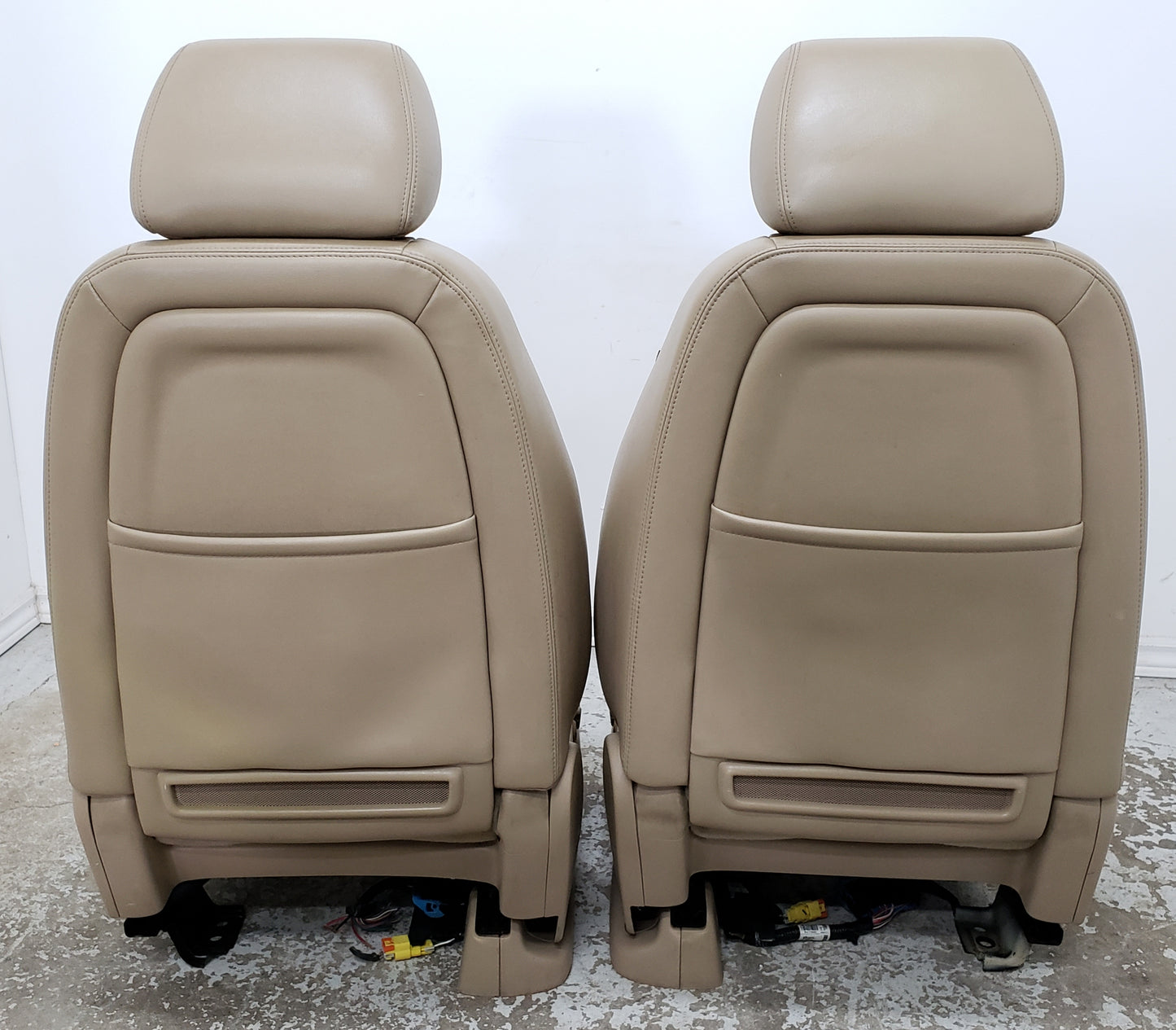 Escalade Chev Truck Silverado TAN LEATHER Seats Console Sierra Cadillac Yukon Tahoe