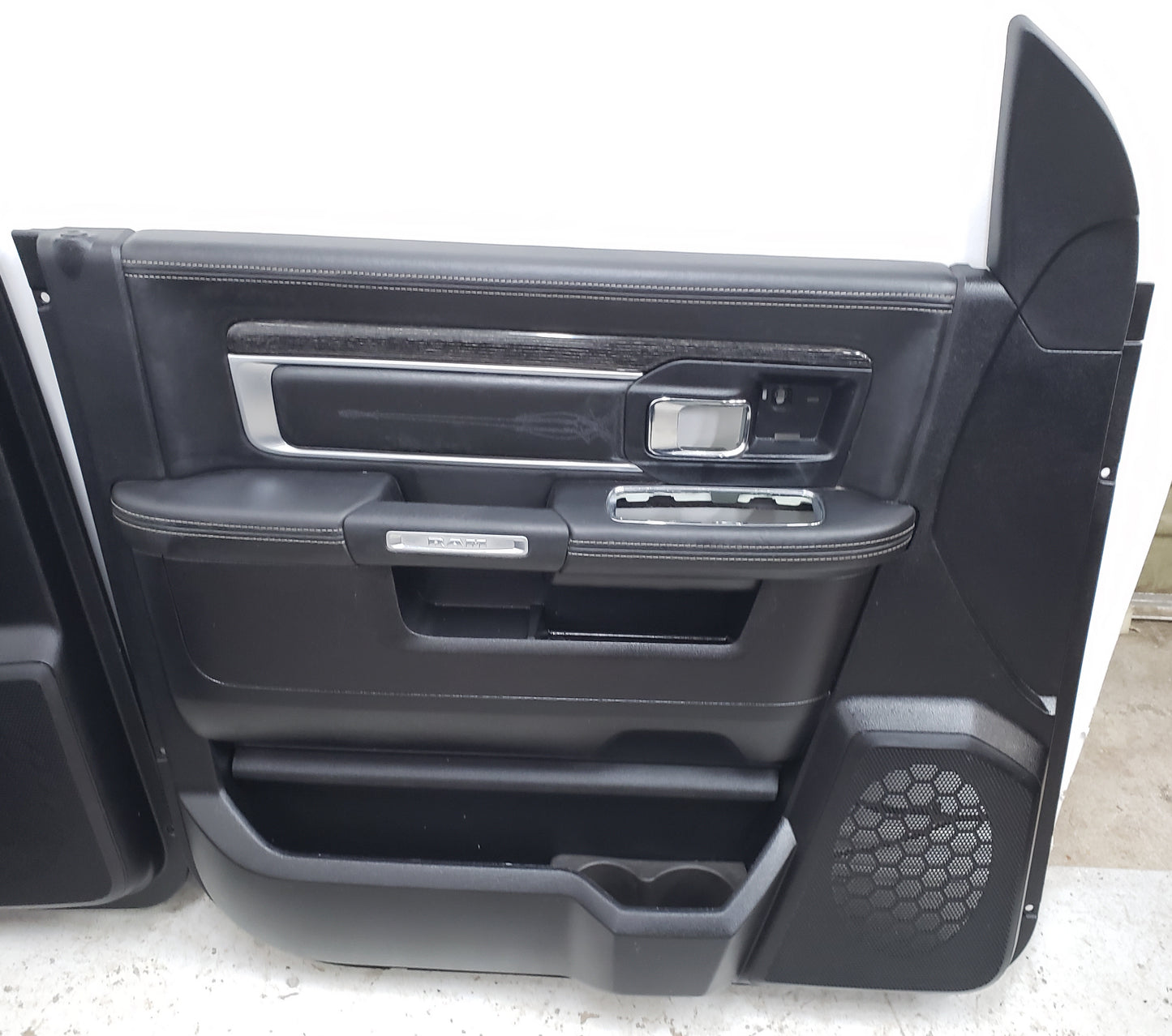 Dodge Ram 2015 Laramie Limited BLACK LEATHER Truck Seats Interior