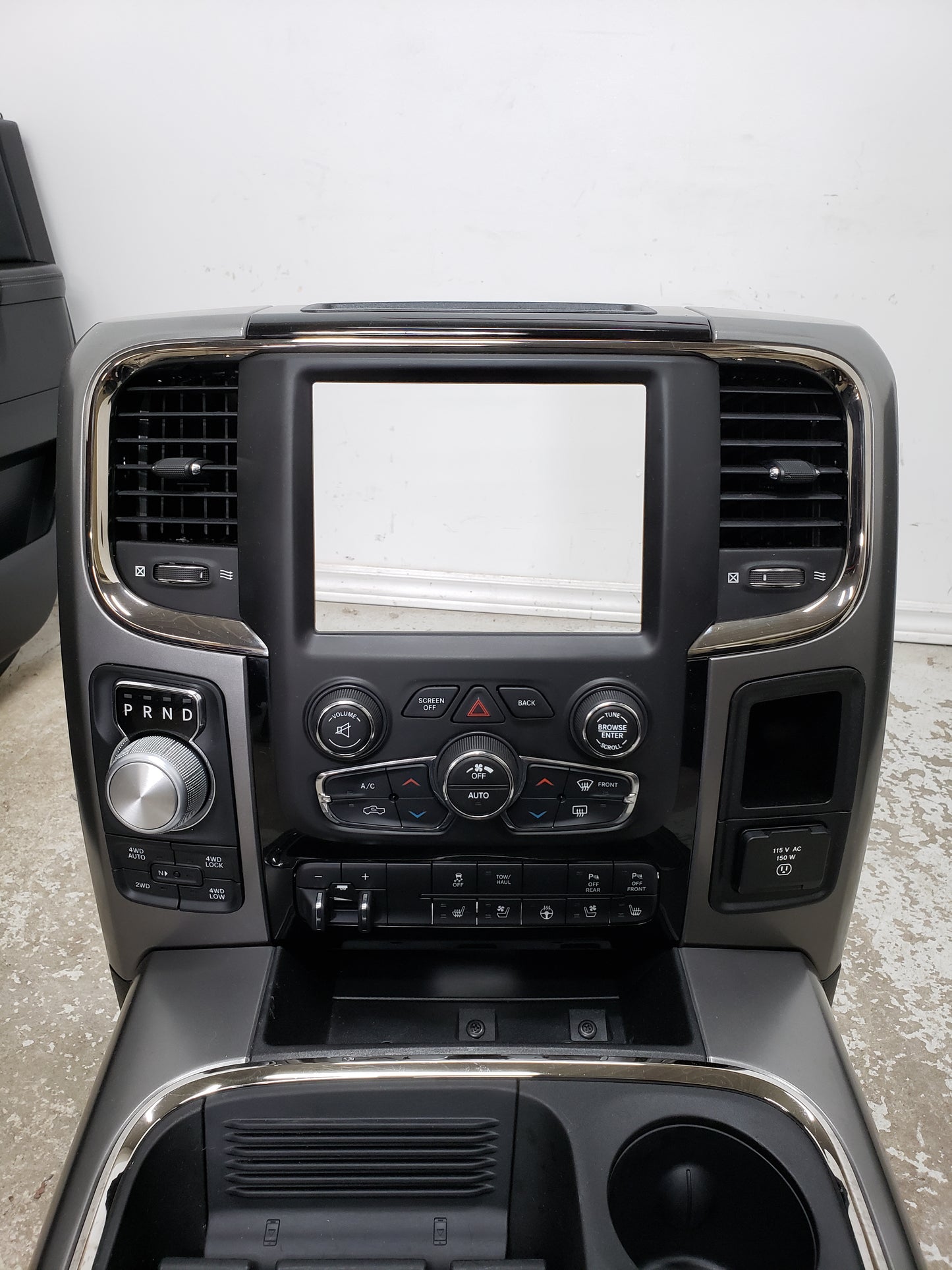 Dodge Ram 2018 BLACK LEATHER Truck Seats Console Door Pad Laramie