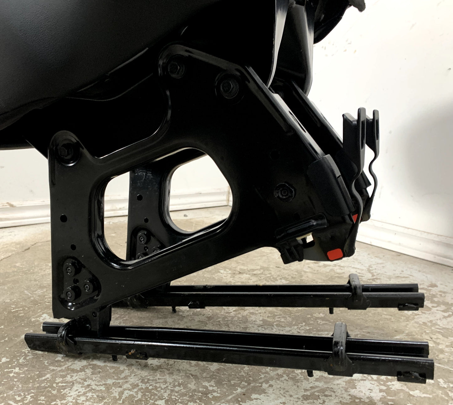 Ford Transit Passenger Van 2020 Black Vinyl Universal Fit Single Seat Quick Release Removeable VANLIFE Cargo Camper Savanna Express