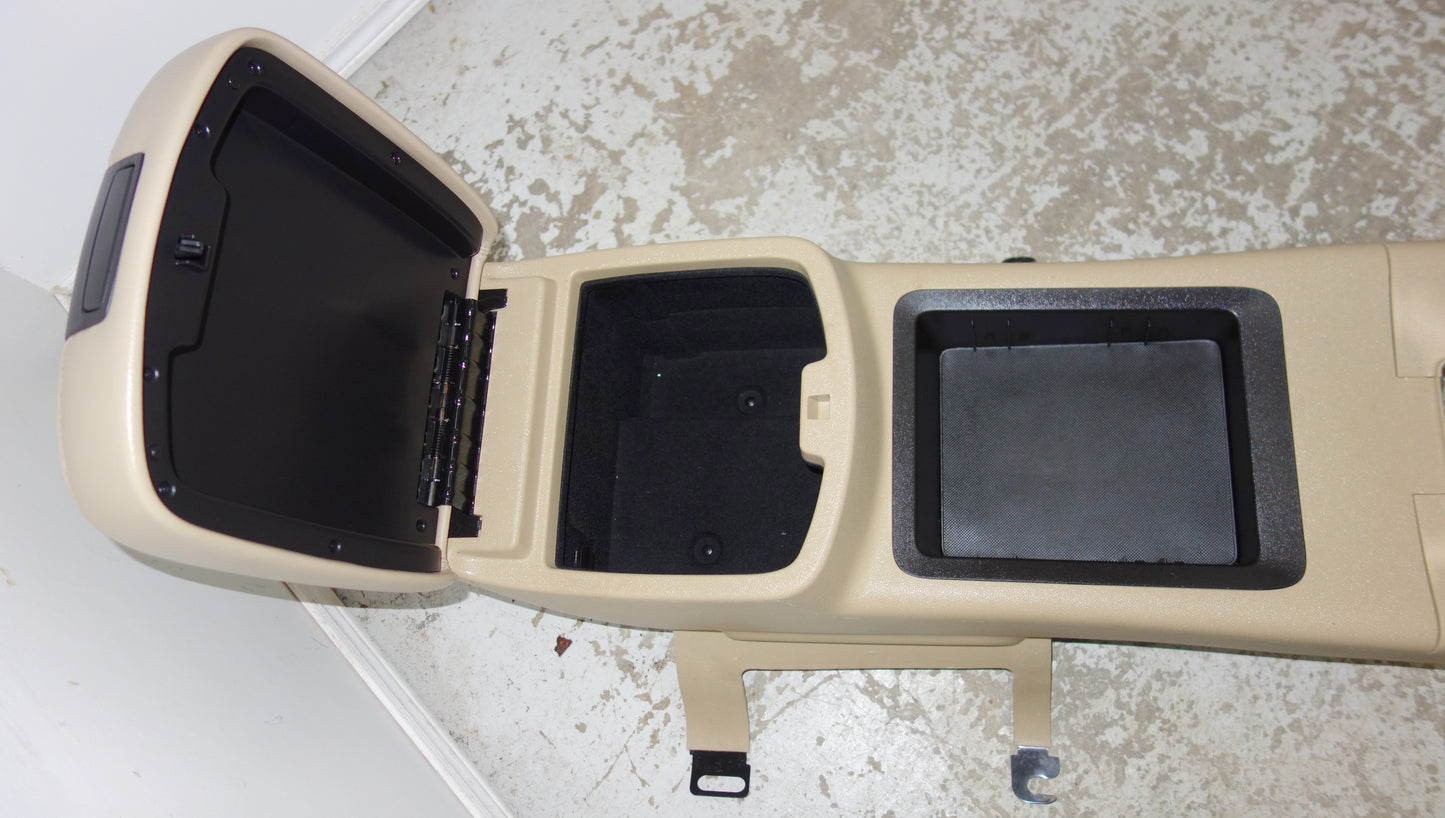 Chev Truck Silverado Tan Plastic Center Console 2007-14 Sierra Yukon Tahoe Suburban