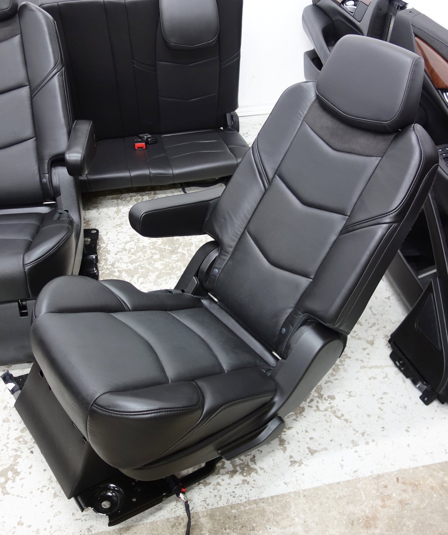 Cadillac Escalade 2016 BLACK LEATHER Interior Yukon Truck Seats Chev