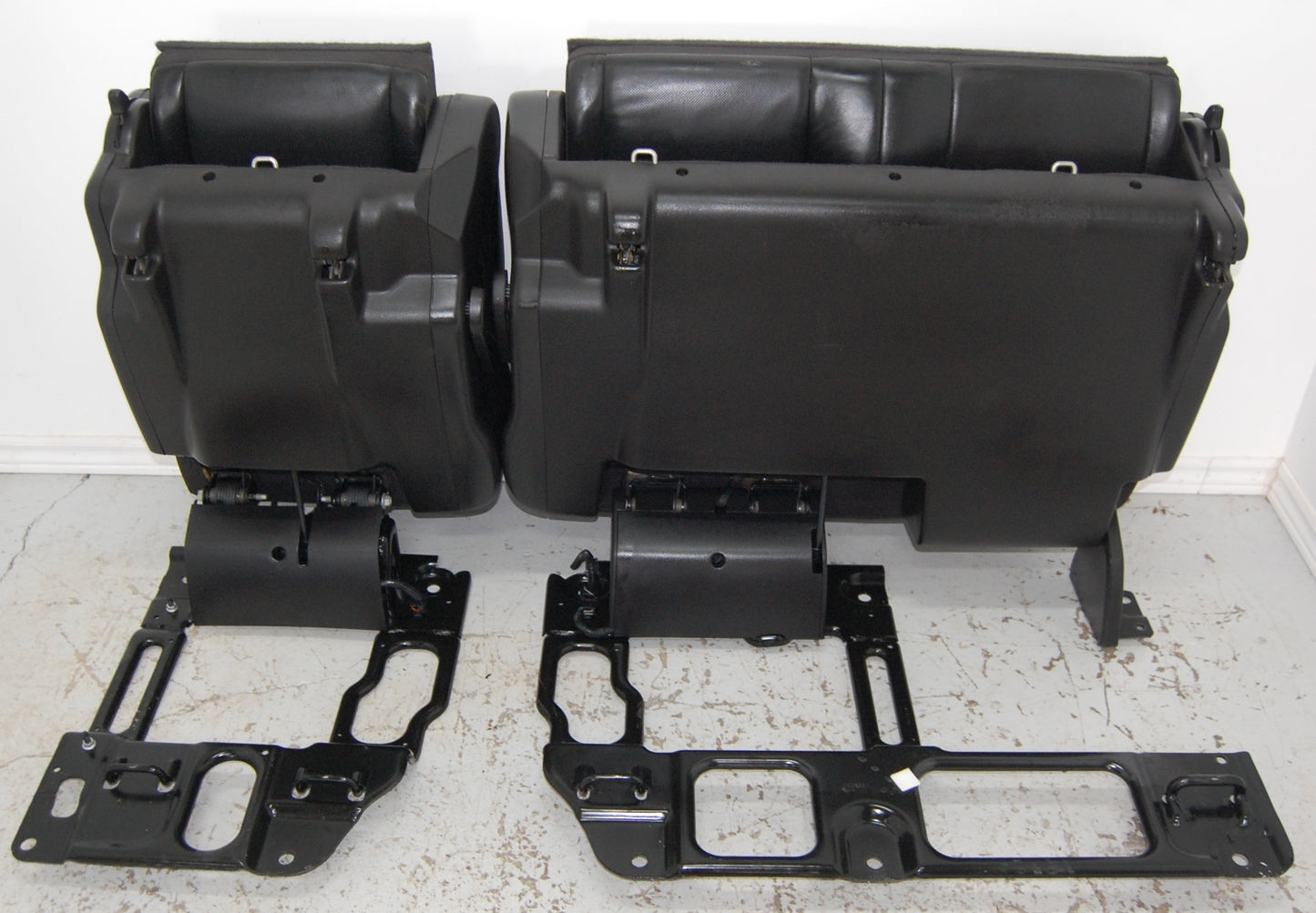 Yukon Tahoe 2nd Row Bench Truck Seat Denali 2012 Short Chev
