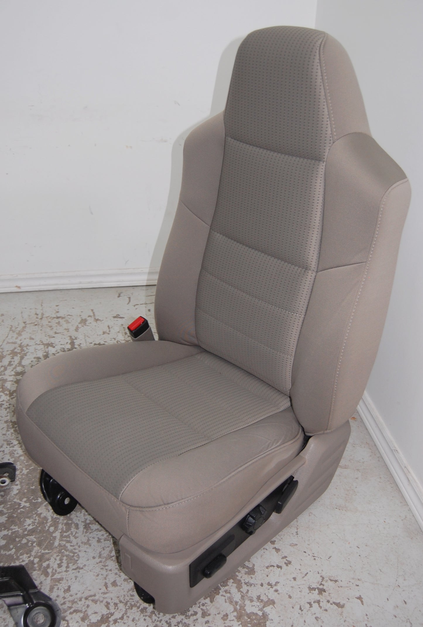 Ford F250 Front Seats and Console Cloth Power Superduty Truck F350 F450 F550
