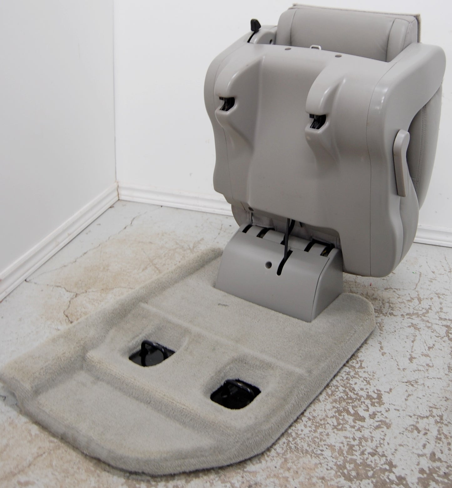 Chevy Truck Tahoe 2nd Row Bucket Seats Suburban Yukon XL Denali