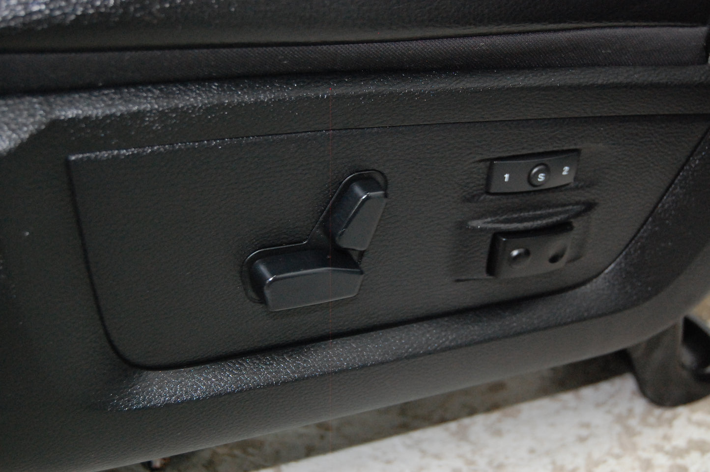 Dodge Ram Laramie 2014 BLACK LEATHER Truck Seats Console Door Pad Panels Interior