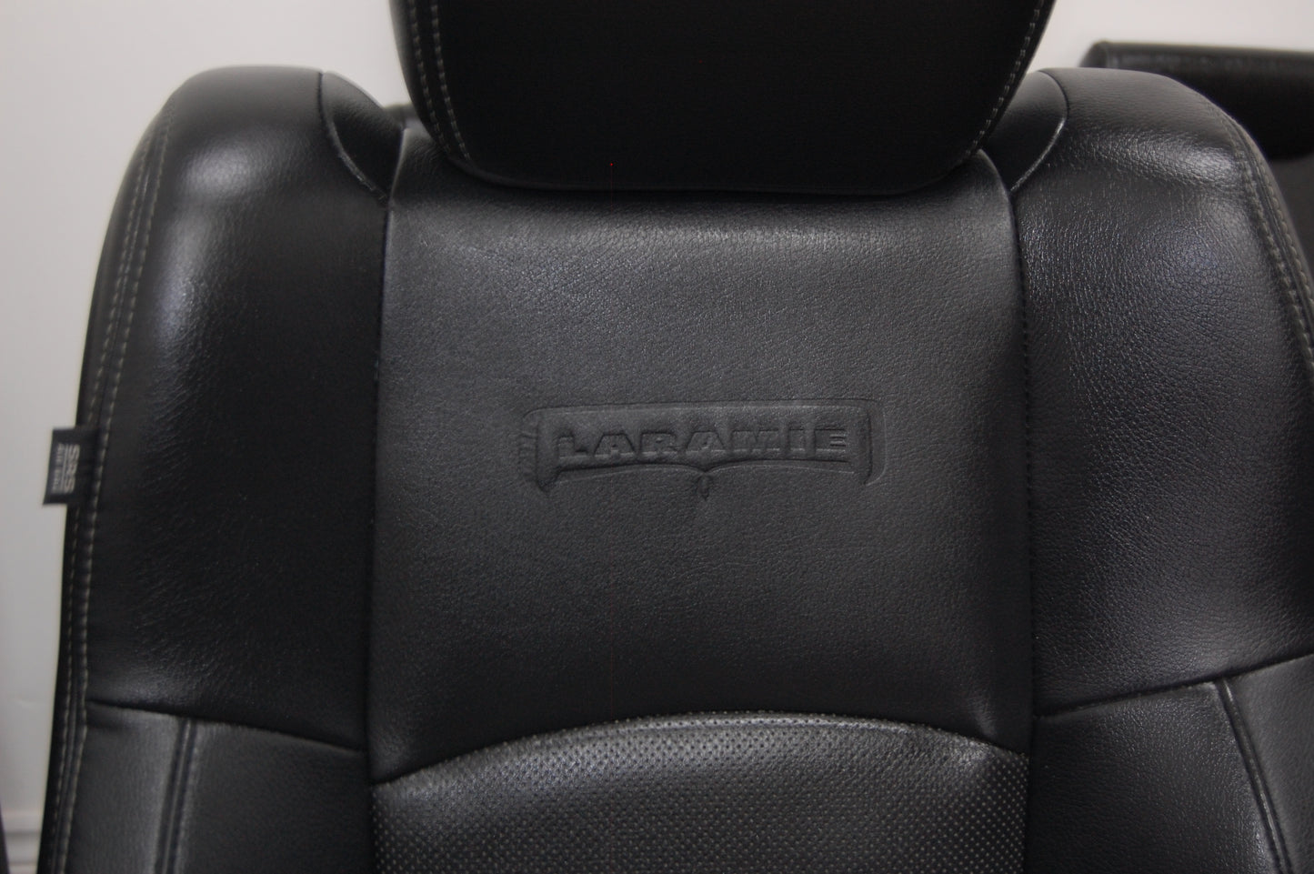 Dodge Ram Laramie 2014 BLACK LEATHER Truck Seats Console Door Pad Panels Interior