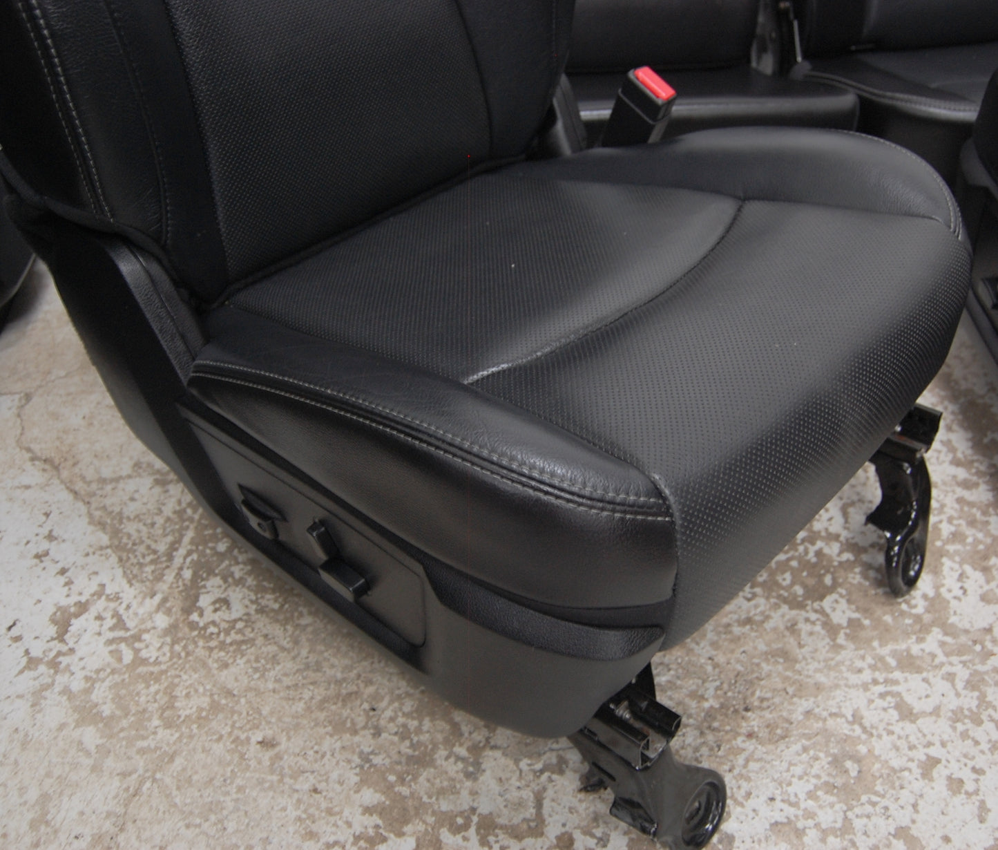 Dodge Ram Laramie 2014 BLACK LEATHER Truck Seats Console Door Pad Panels Interior
