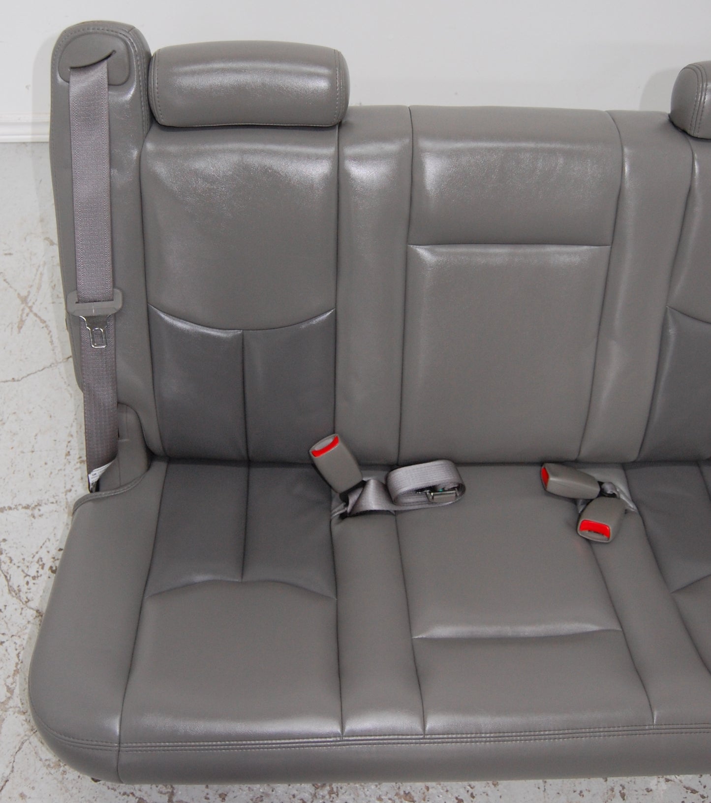 Chev Truck Yukon Denali Third Row Seat Tahoe XL 3rd Bench