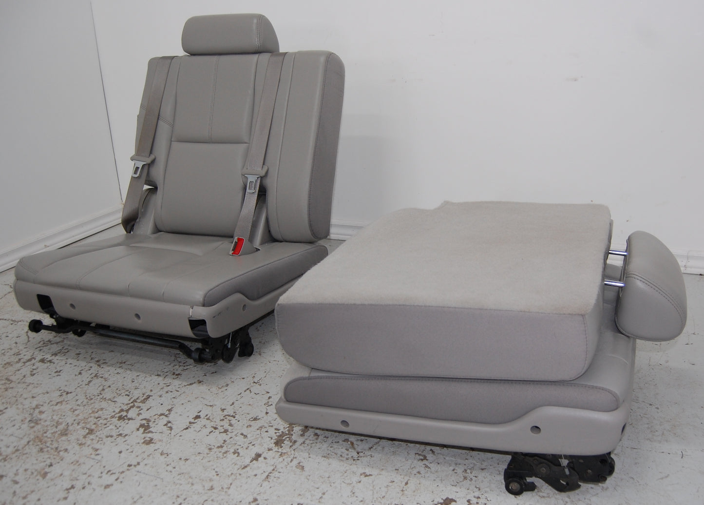 Chevy Tahoe Yukon 2007-2014 3rd Row Seats Third Suburban Denali Escalade Truck