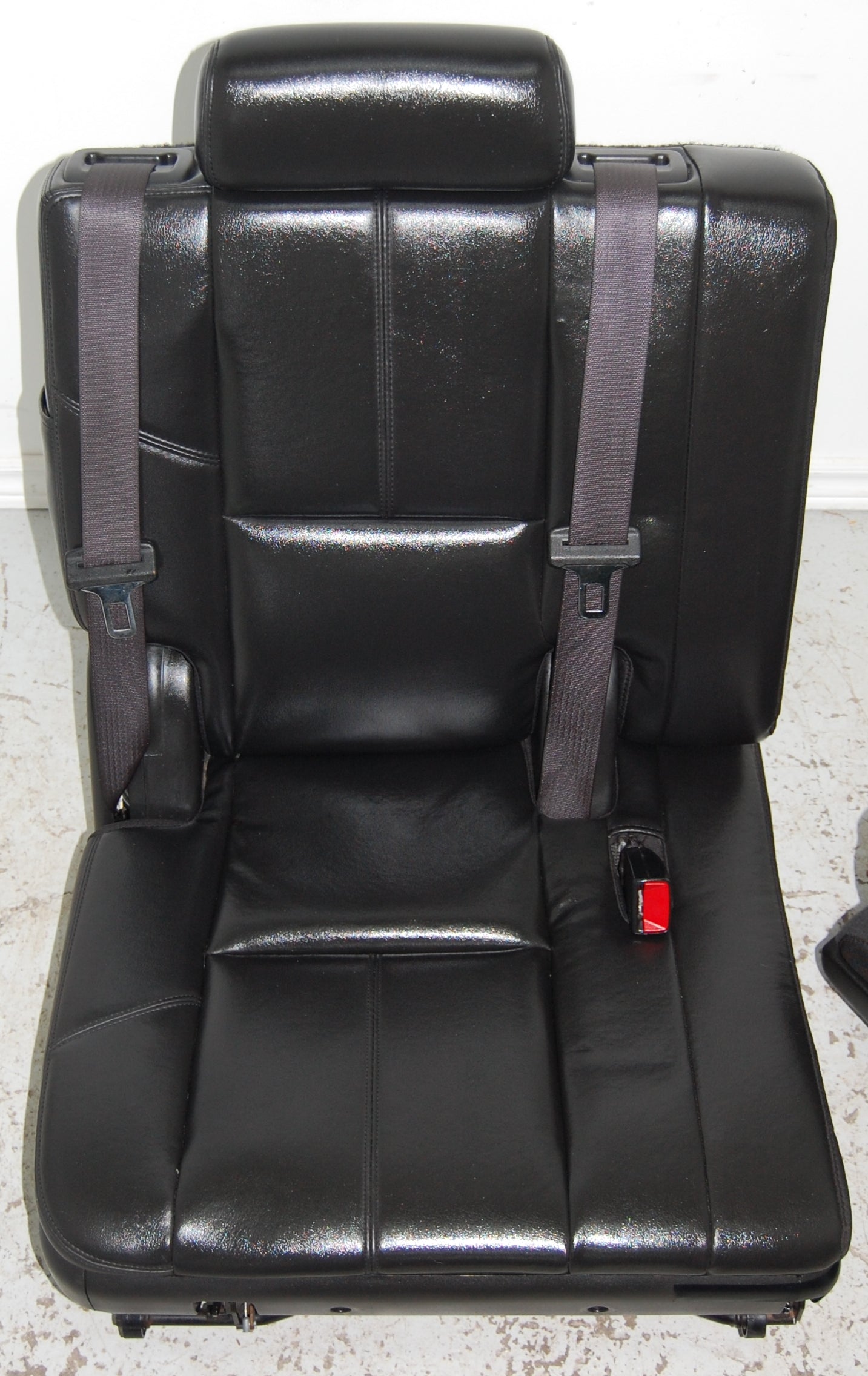 Chevy Tahoe Yukon 2012 3rd Row Black Leather Seats Third Suburban Denali Escalade