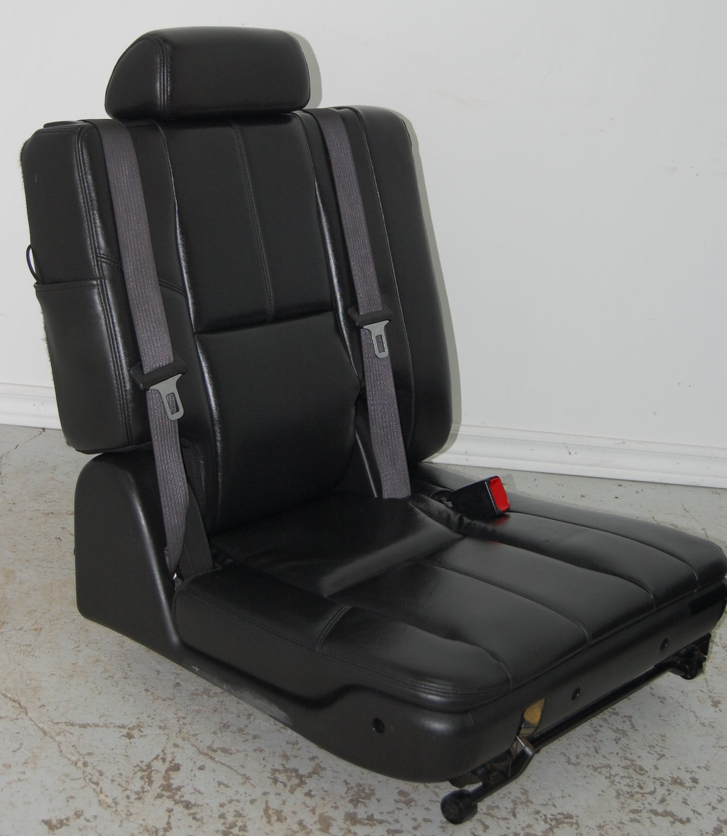 Chevy Tahoe Yukon 2012 3rd Row Black Leather Seats Third Suburban Denali Escalade