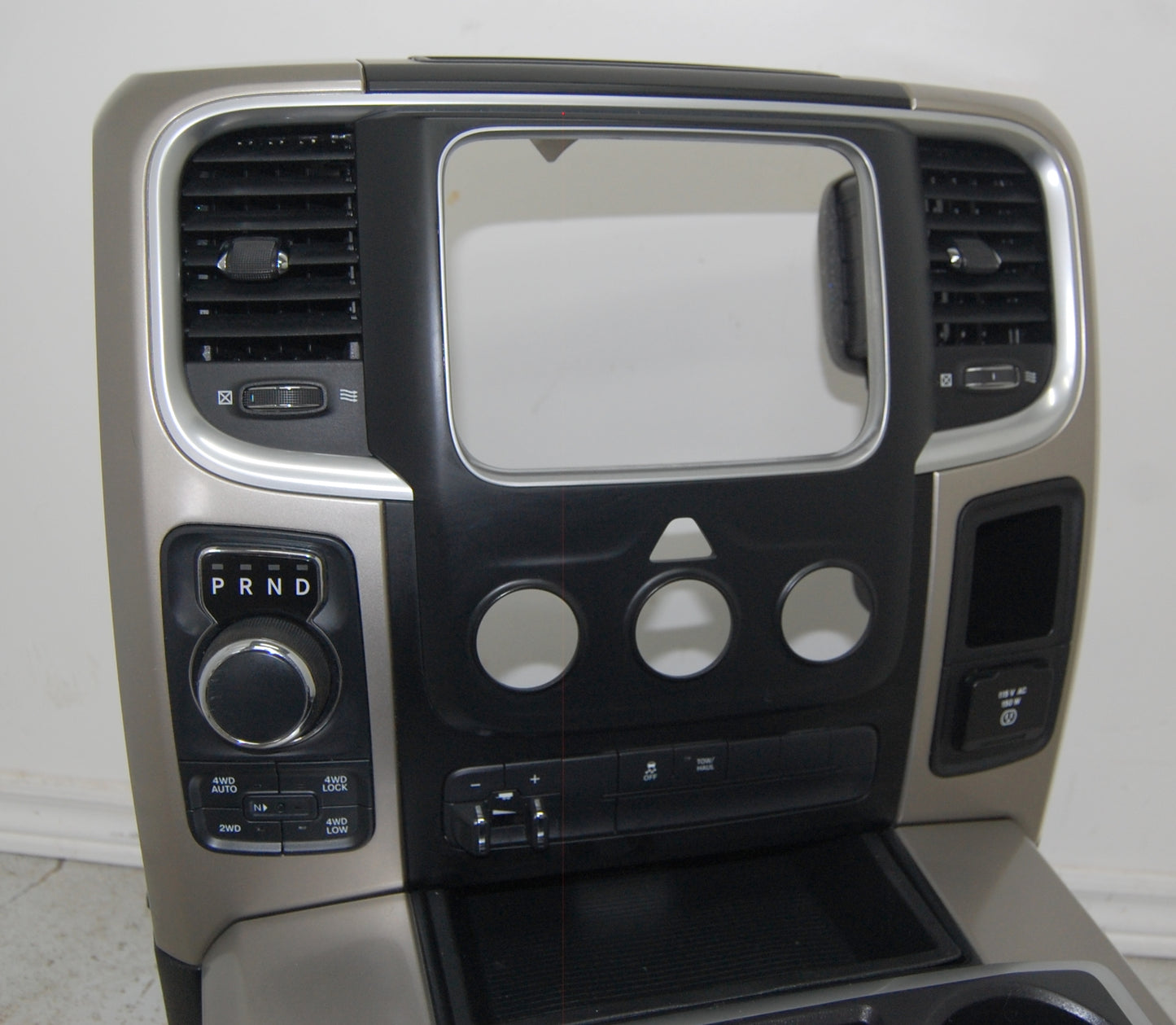 Dodge Ram 2015 Laramie Truck Center Console Kit