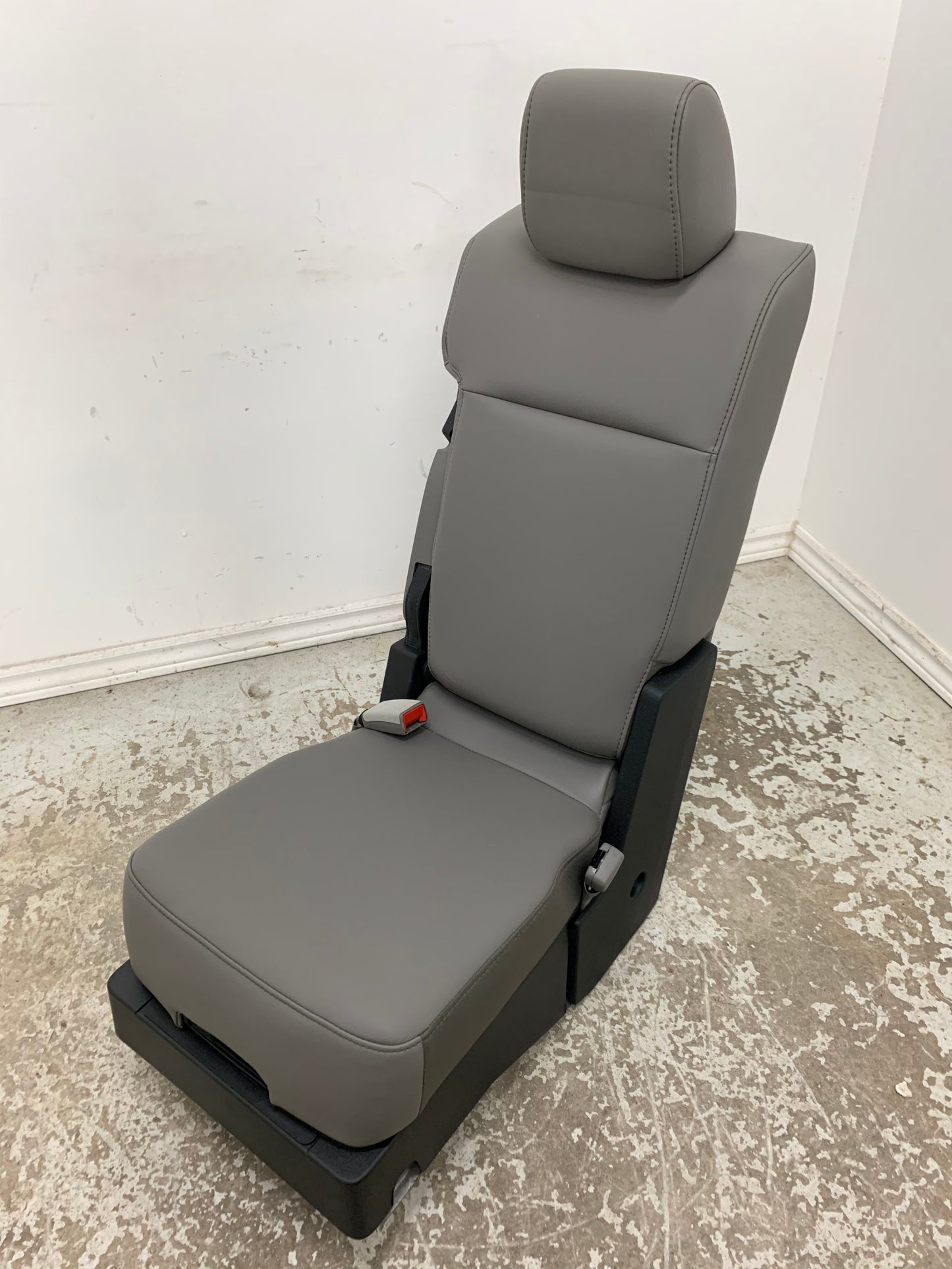 Ford F250 Superduty 2022 Center Console F350 F450 Custom Truck NTO New Take Out