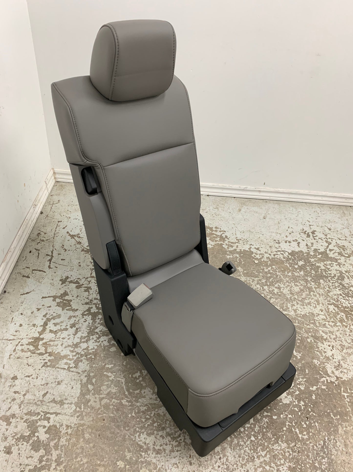 Ford F250 Superduty 2022 Center Console F350 F450 Custom Truck NTO New Take Out