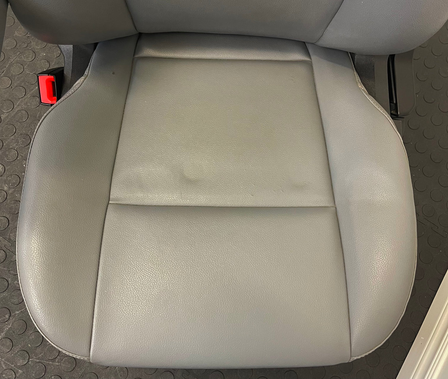 Ford Transit Passenger 2015-2019 Grey Vinyl Manual Driver and Passenger Seats