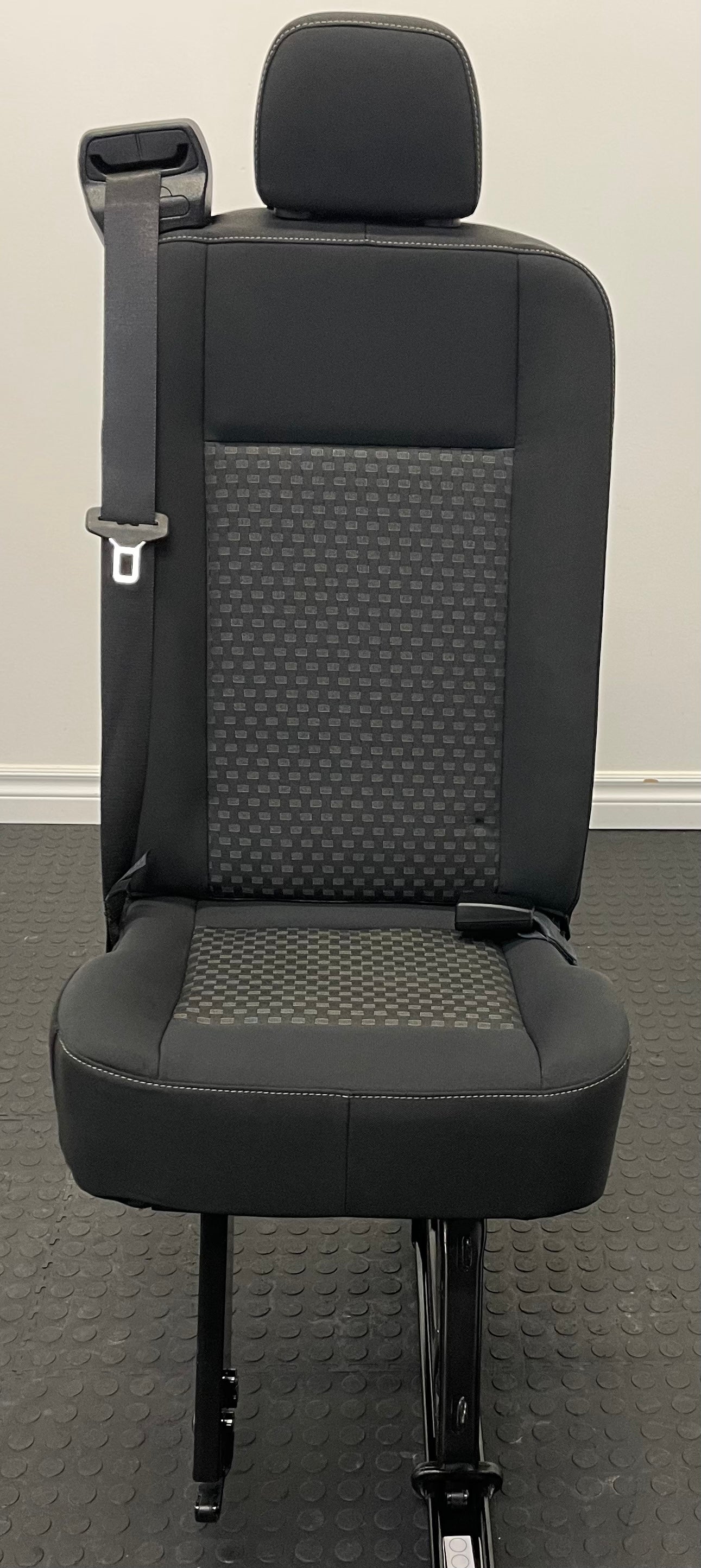 Ford Transit Passenger 2020 Ebony Cloth Right Front Wheel Well Mounted Single Seat