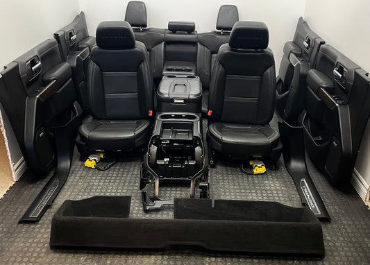 2021 GMC Sierra Denali Crew Cab Black LEATHER Interior.