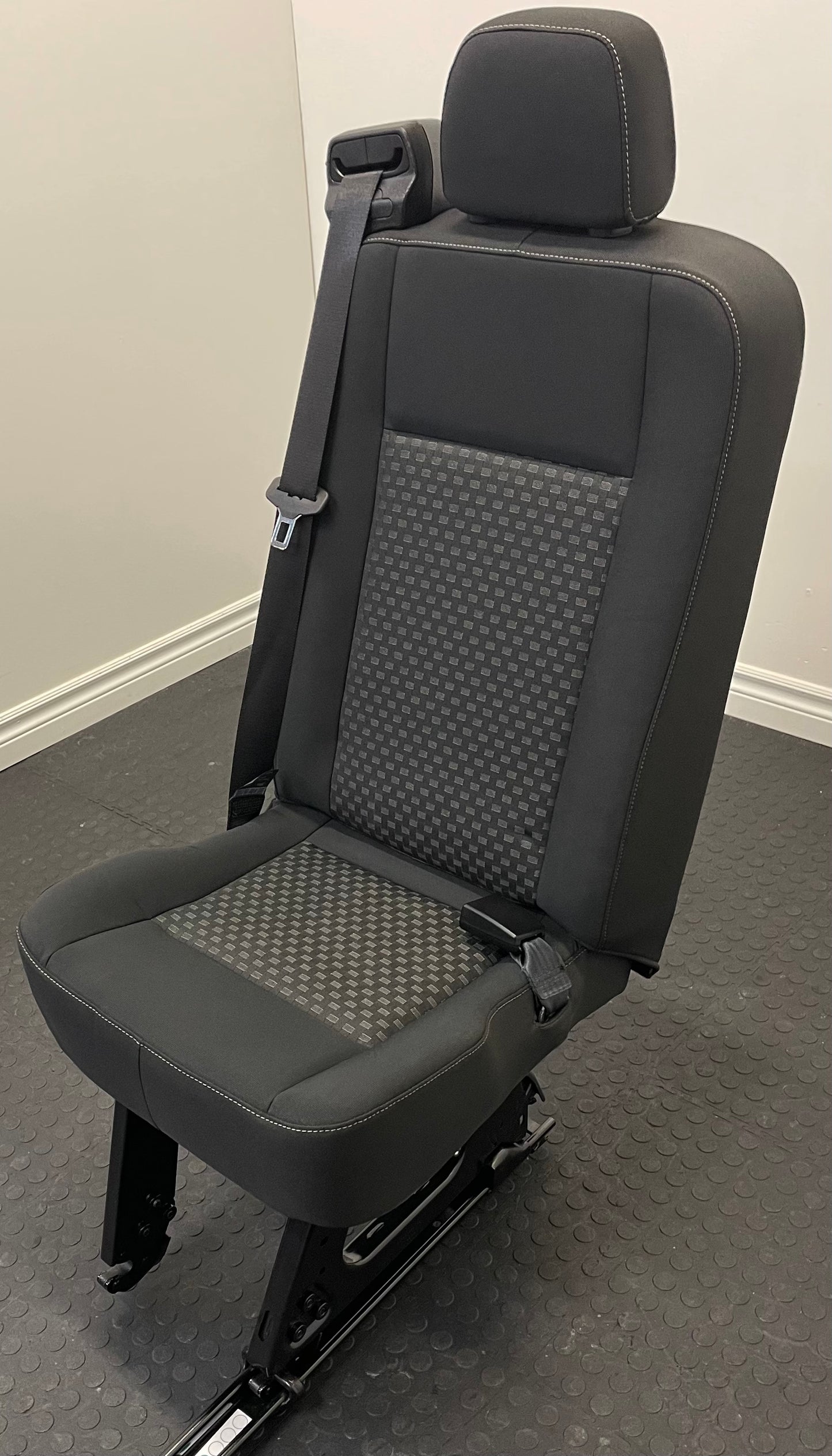 Ford Transit Passenger 2020 Ebony Cloth Right Front Wheel Well Mounted Single Seat