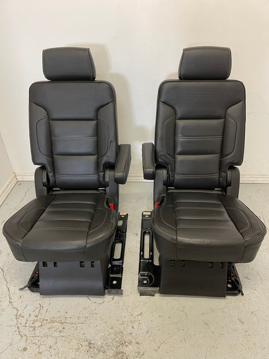 2016 GMC Yukon Denali XL Black LEATHER Second Row Bucket Seat.