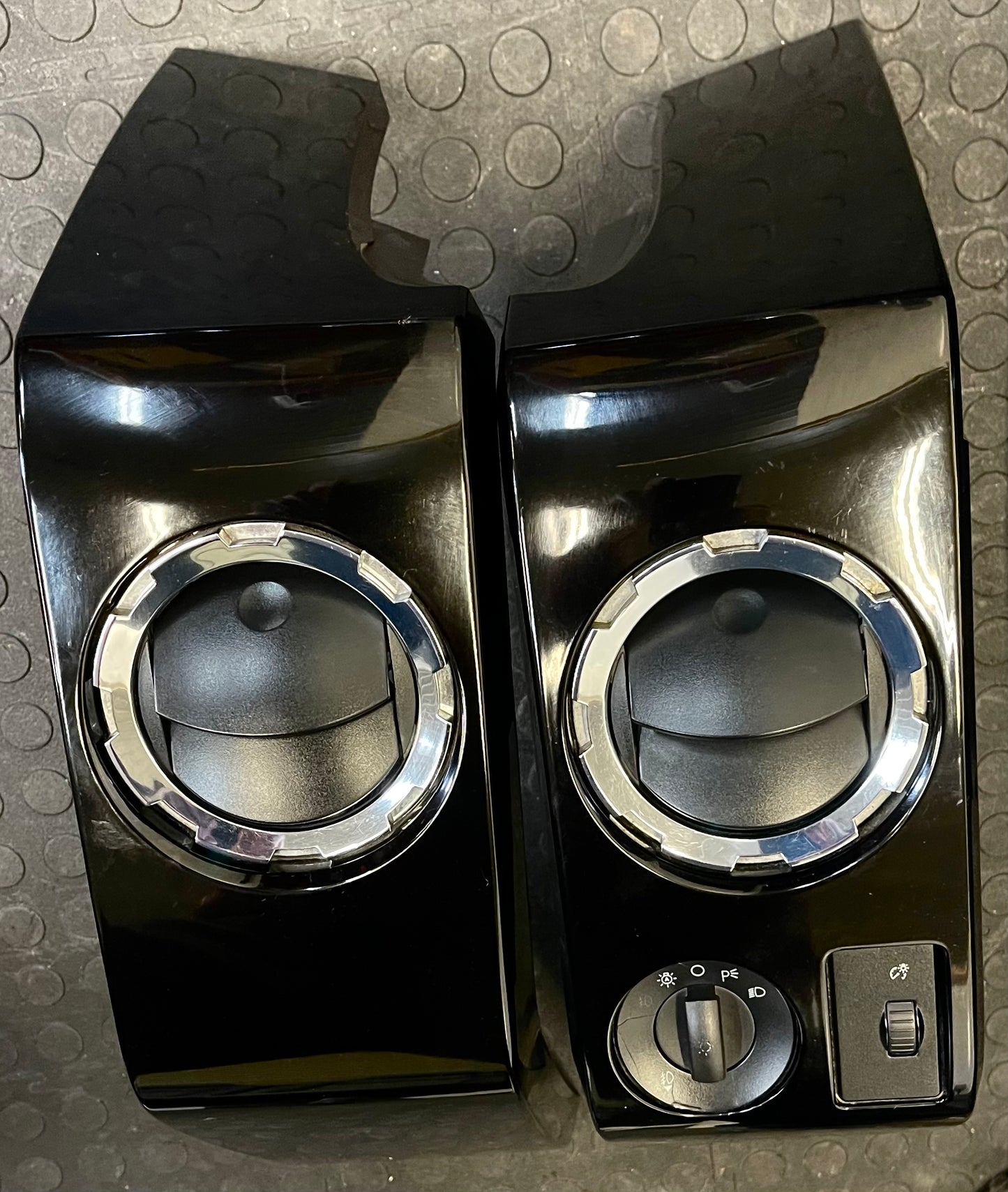 2008 Ford Super Duty Harley Davidson Edition Black Leather Interior Set