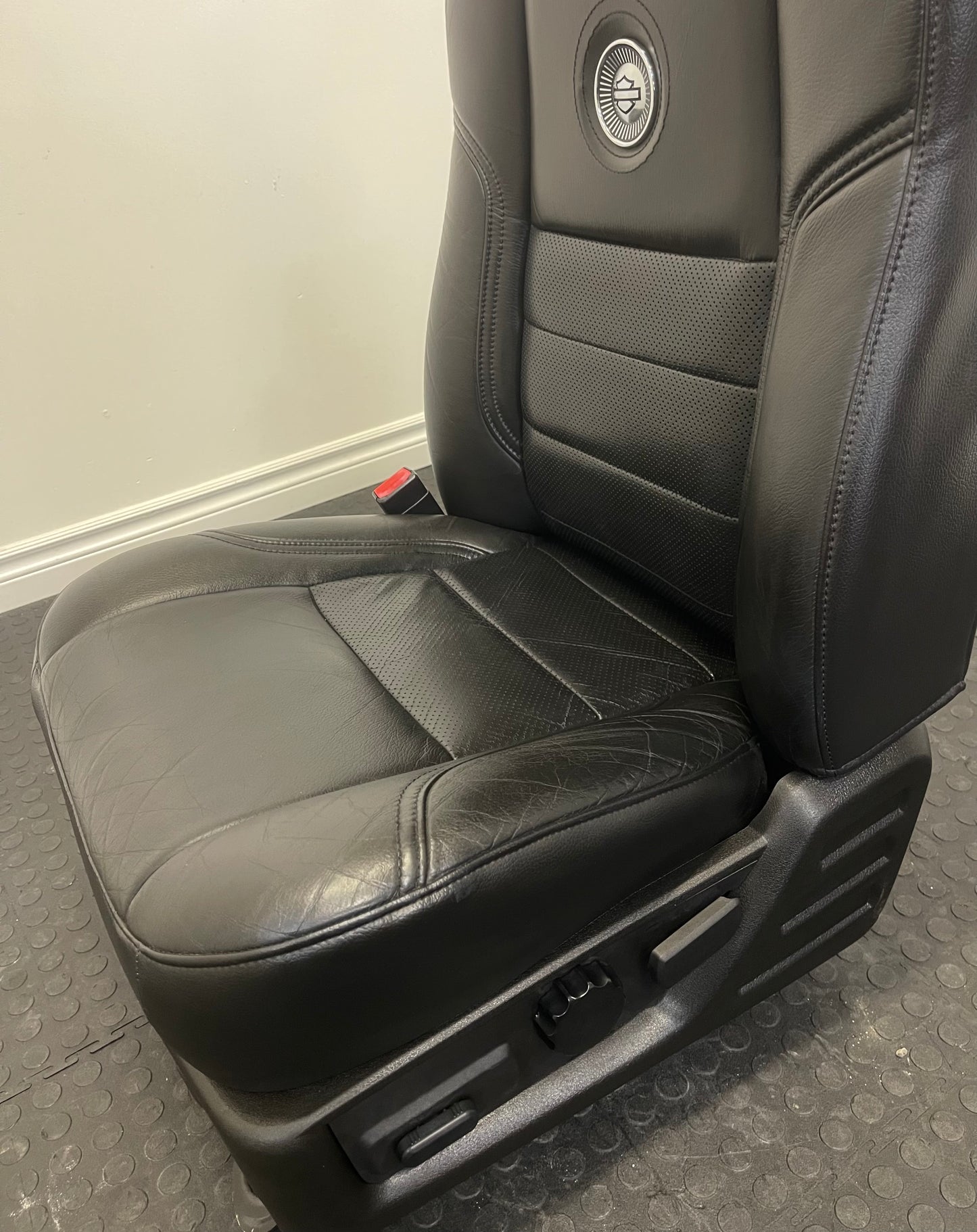 2008 Ford Super Duty Harley Davidson Edition Black Leather Interior Set