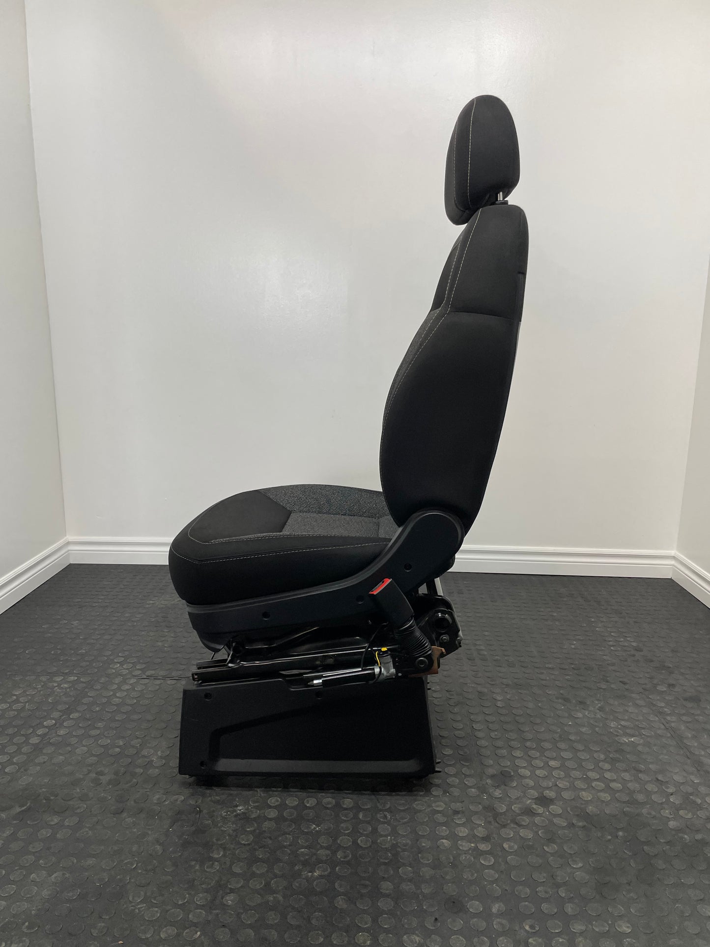 2020 Dodge ProMaster Van Passenger Side Front Single Seat