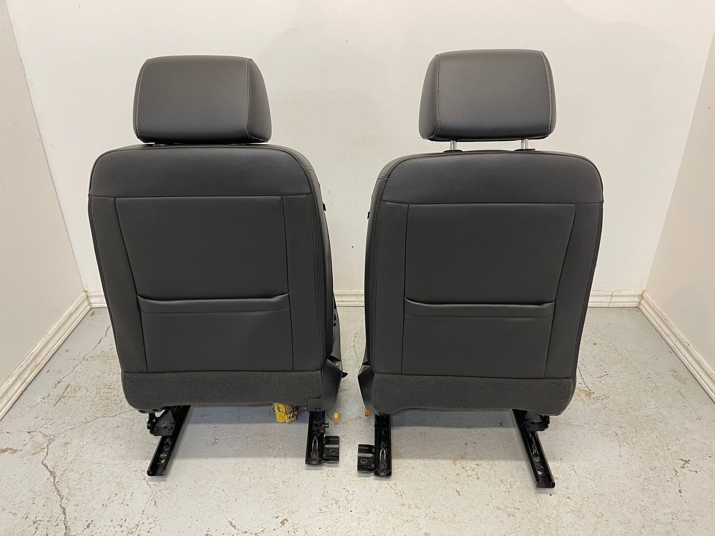 Chevrolet Silverado 2016 Crew Cab BLACK LEATHER Power Heated Front Seats