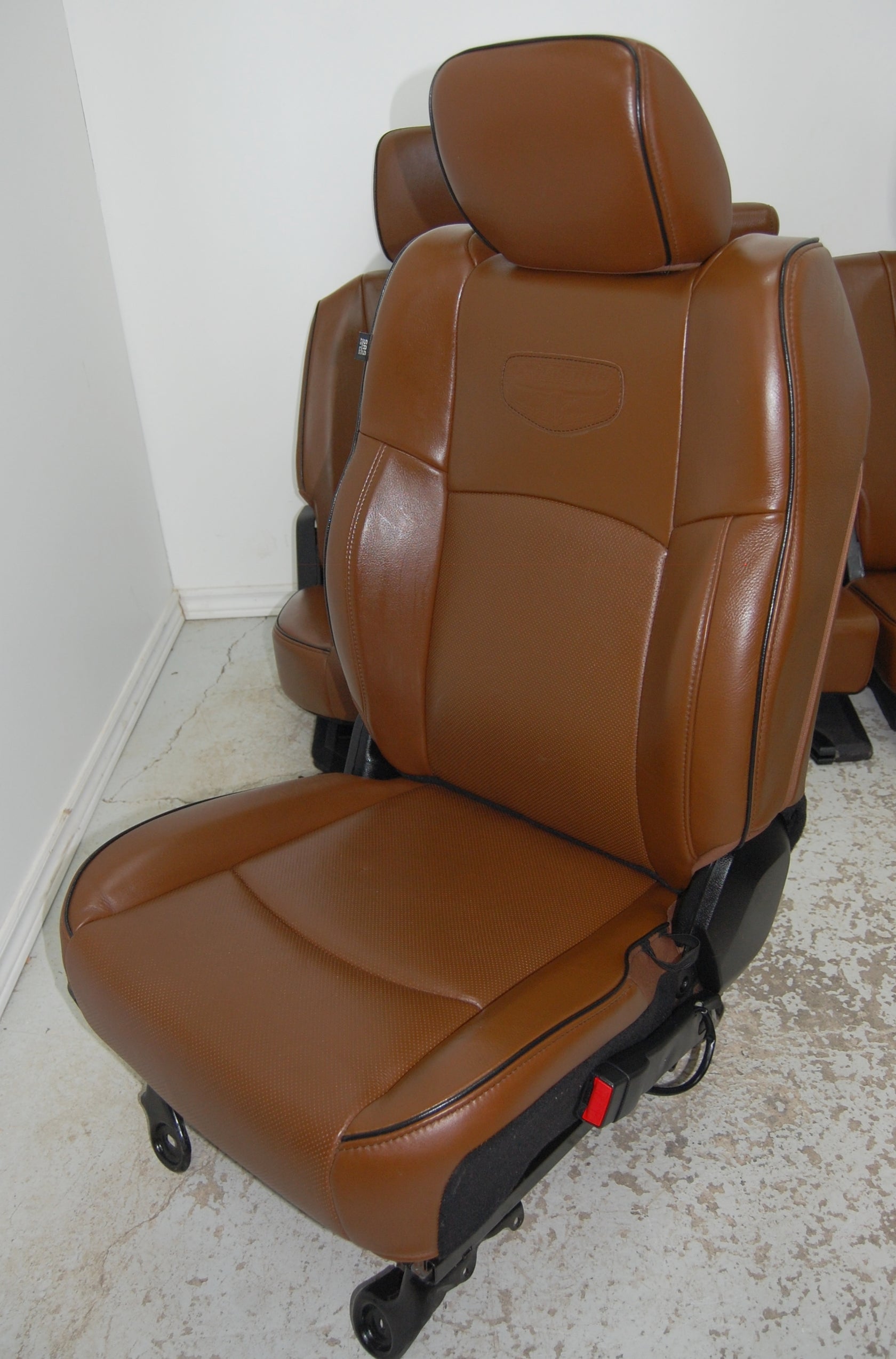Stunning Laramie Longhorn Seats For Sale Gallery
