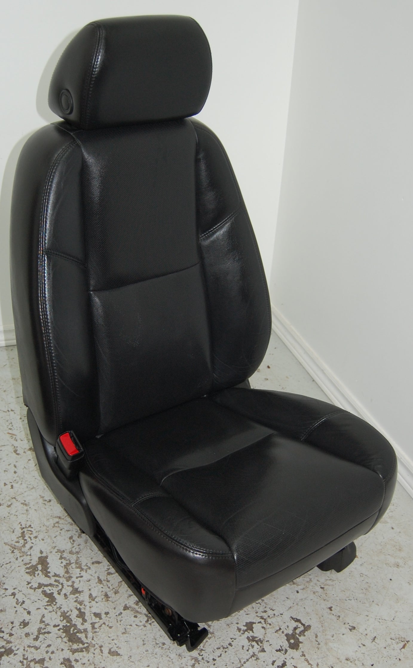 Chevy Truck Escalade 2012 Power Heat Cooled BLACK LEATHER Front Seats