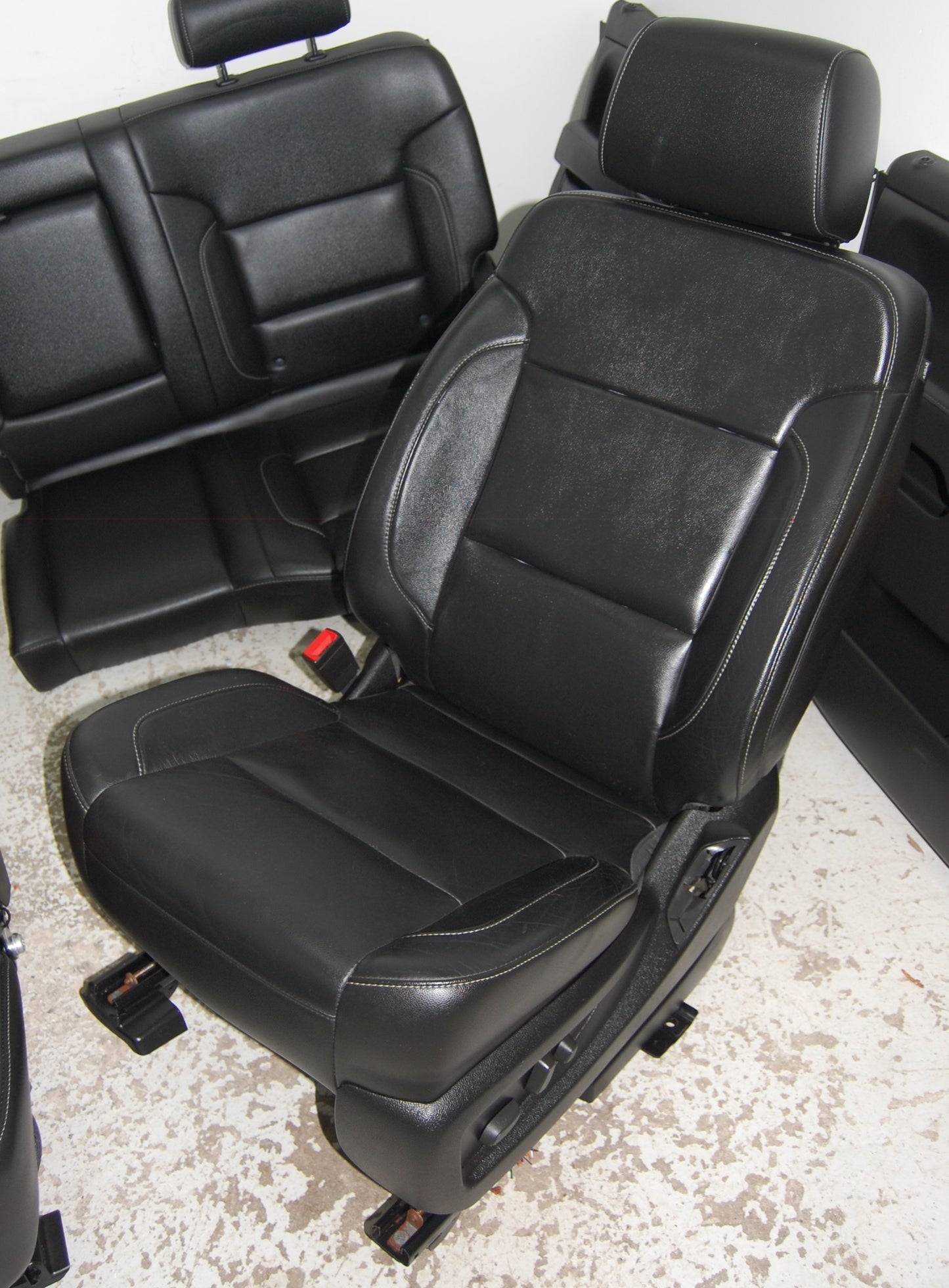 Chev Truck 2015 Silverado LTZ GMC Sierra BLACK LEATHER Seats